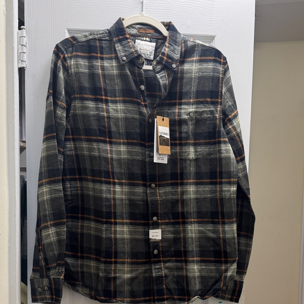 Denim & Flower Black and Orange Plaid Button-Down Shirt